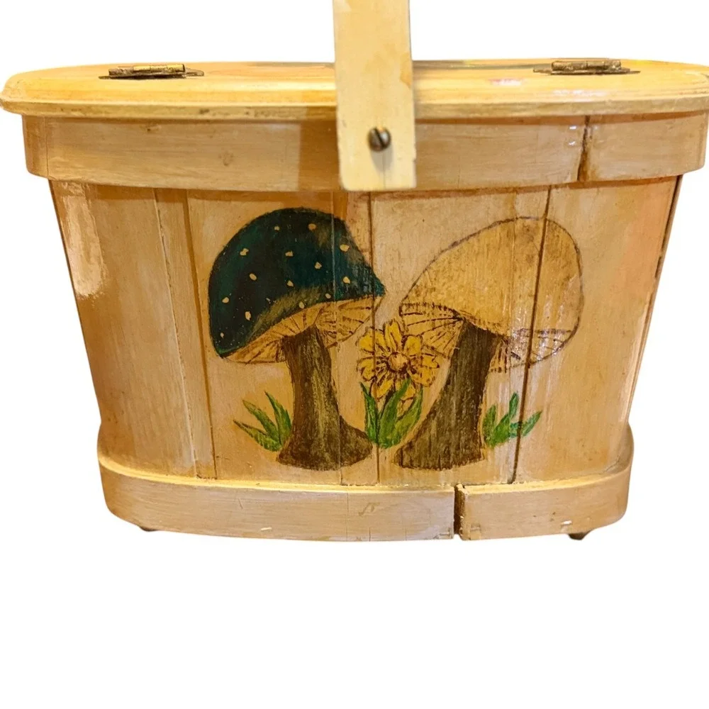 Vintage 1970s Mushroom Wooden Basket Purse Hand Painted Daisies Cottagecore